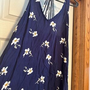 American Eagle Outfitters Navy Floral Dress/ new with tags